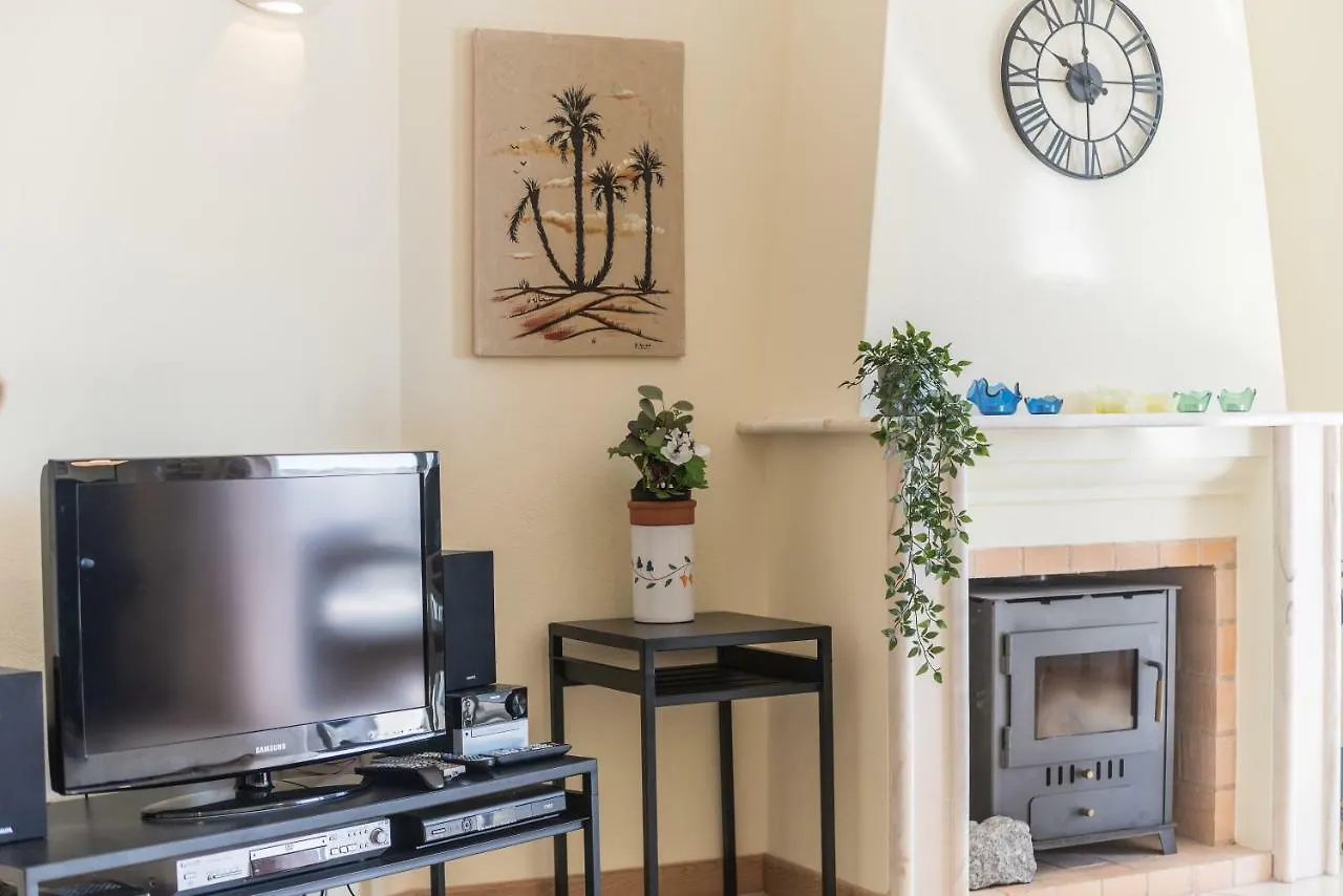 Casa Folkino Βίλα Καρβοέιρο